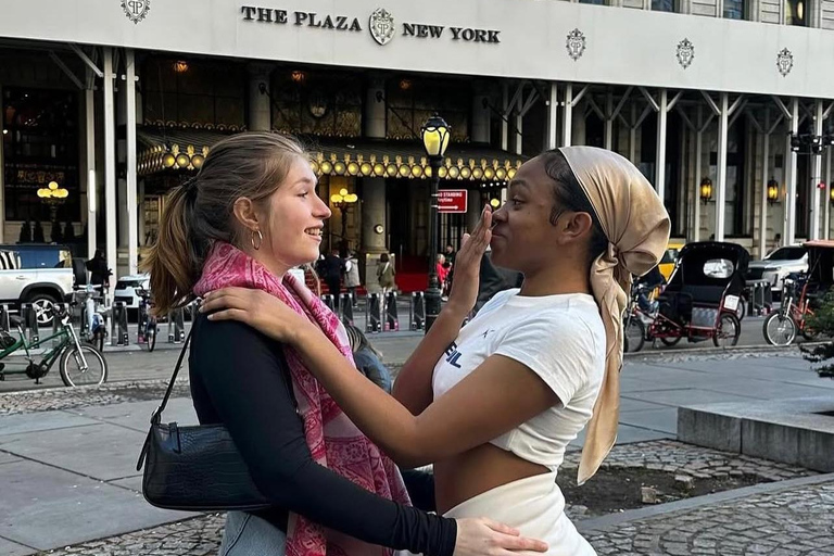 Gossip Girl Tour NYC: Central Park & Iconic Spots 40-Min Express Gossip Girl Tour: Iconic Highlights