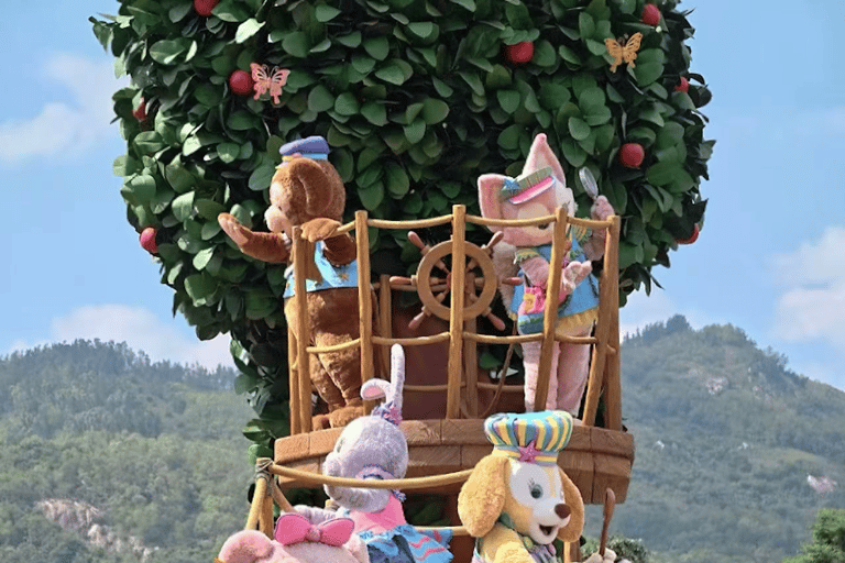 Hong Kong: Disneyland Entry Ticket (Early Access) & Transfer