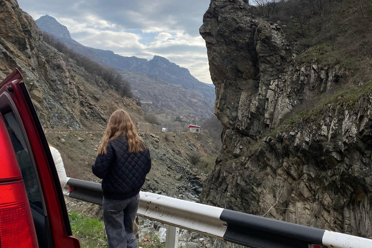 Yerevan: 3-Day Private Tour to Meghri & Tatev Monastery