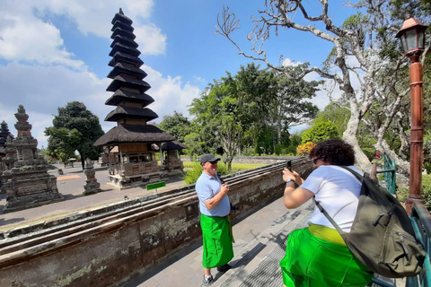 Bali: Taman Ayun and Tanah Lot Temple