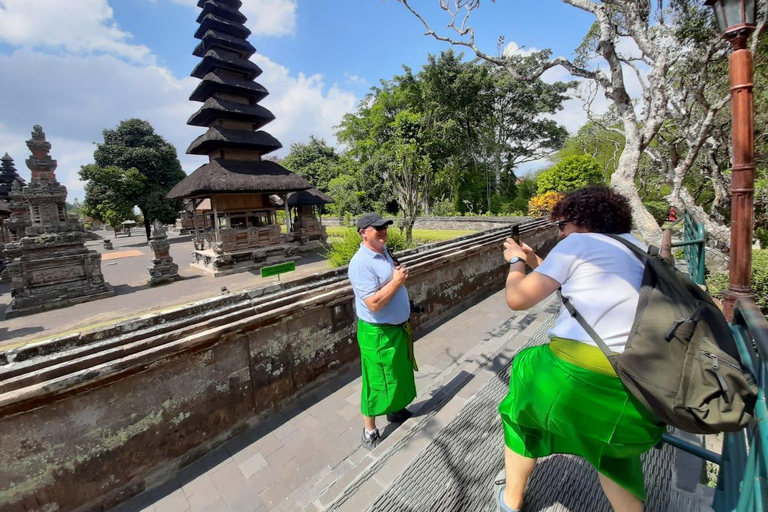 Bali: Taman Ayun and Tanah Lot Temple