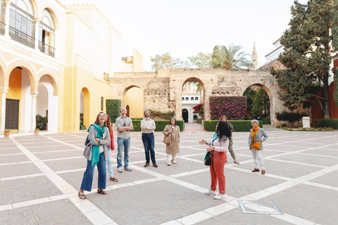 Seville: VIP Early Bird Guided Tour of The Alcazar Seville: Royal Alcazar Exclusive Early Access Guided Tour