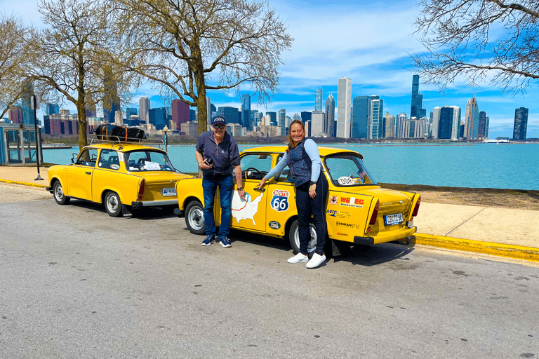 Chicago: Small Group ICONIC Landmarks & Skyline City Tour