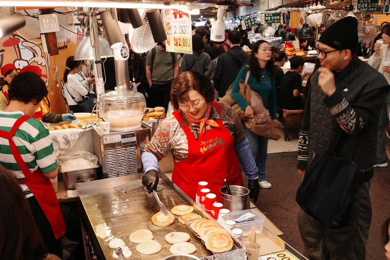 Seoul Vegan Vegetarian Market Food Tour with Temple Classics