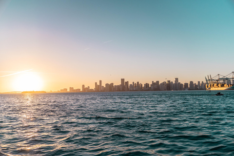 Miami Sunset Boat Tour: Celebrity Mansions & Skyline