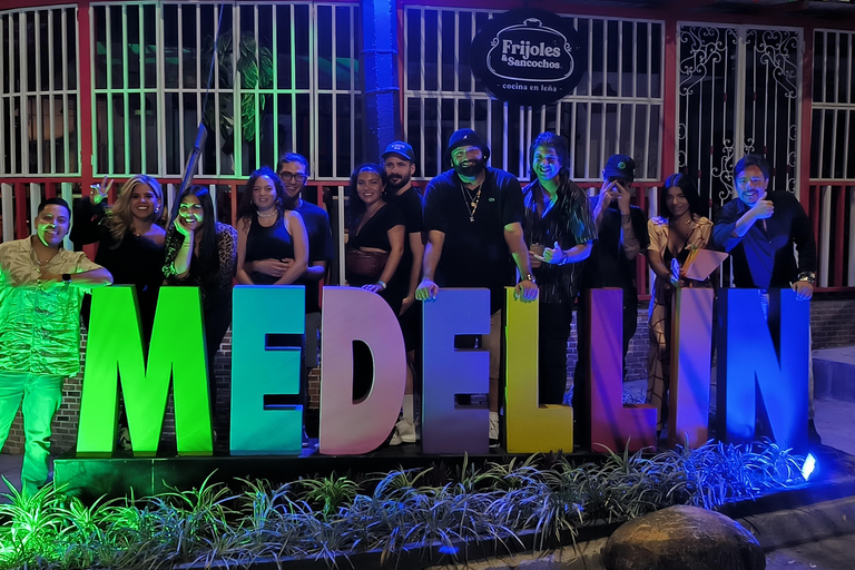 Medellín : Visitez les toits d'El Poblado avec Snapshots