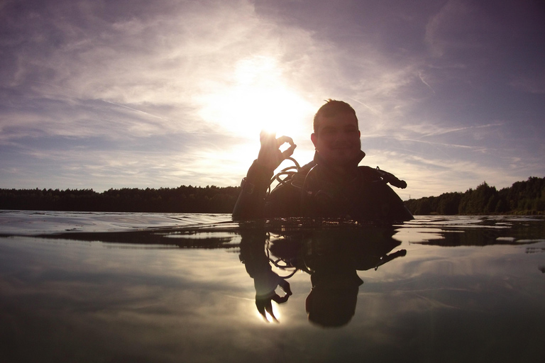 Haren: Dive accompaniment in Lake Dankern