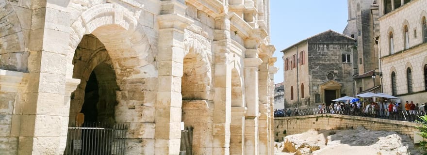 Arles : visite guidée privée de 2 heures avec un guide de la région