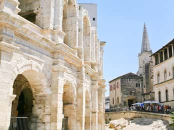Arles: paseo privado de 2 horas por la ciudad con guía local