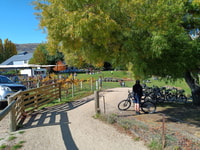 Lake Dunstan Trail - Fiets/Ebike Hire & Return Luxury Shuttle - Housity
