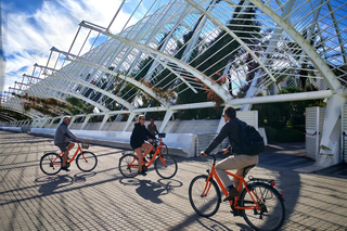Valencia: tour immersivo in bici ed e-bike