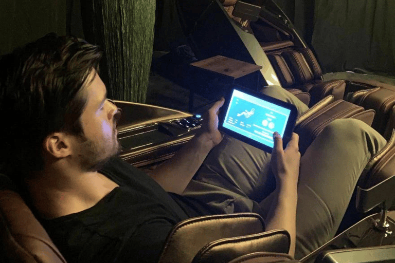 NAIPO Relax Lounge : une expérience de massage innovante