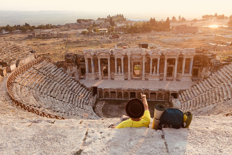 Bodrum:Pamukkale Katoen Burcht &amp; Hierapolis Dagtrip met LunchBodrum:Luchtballonvaart in Pamukkale