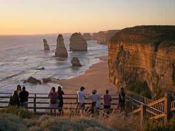 Melbourne: Great Ocean Road Day Tour with Bilingual Driver