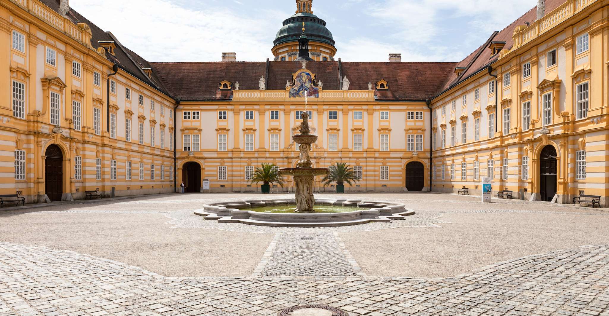 Vienna, Wachau, Melk Abbey, and Danube Valleys Tour - Housity