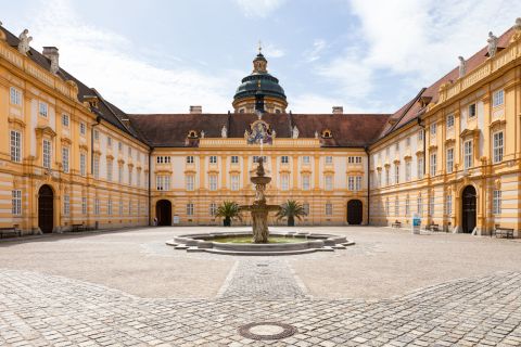 Wenen: Wachau, abdij van Melk en Donau-valleien Tour
