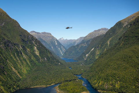 Milford Sound Panoramic Helicopter Tour | 50-Min Experience