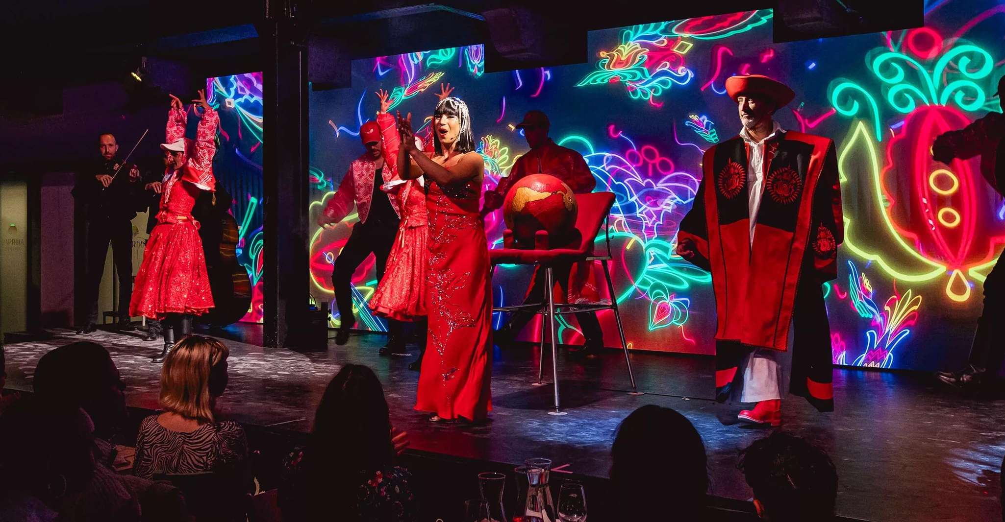 Budapest: Hungarian Dinner & Show with Unlimited Drinks photo 15