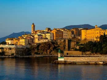 Bastia: Express Walk with a Local in 60 minutes