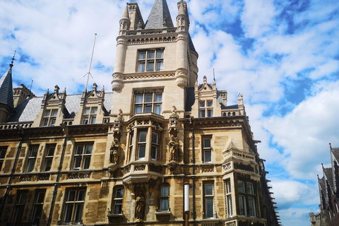 Best of Cambridge: Private Walking Tour with a LocalPrivate City Walking Tour - 2Hr