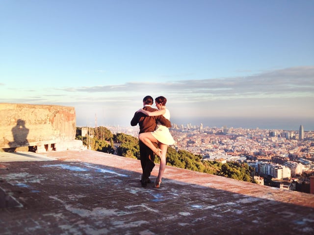 Barcelona: Tangóóra italokkal és videóval