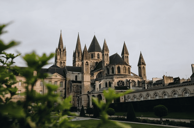 Caen : Private Walking Custom Tour with a Local Guide