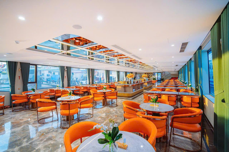 Leona Cruise: Ha Long Bay Day Tour with Cave & Titov Island Group Tour and Sharing Bus