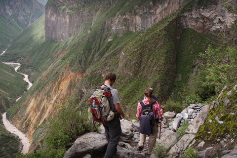 Von Arequipa aus: Tagesausflug zum Colca Canyon