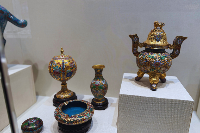 Beijing: Cloisonné Museum Tour & Hands-On Workshop Cloisonné Museum Guided Tour + Hands-On Cloisonné Experience