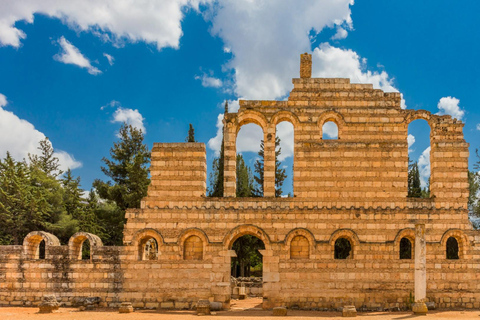Beirut: Baalbek, Anjar & Ksara Private Tour
