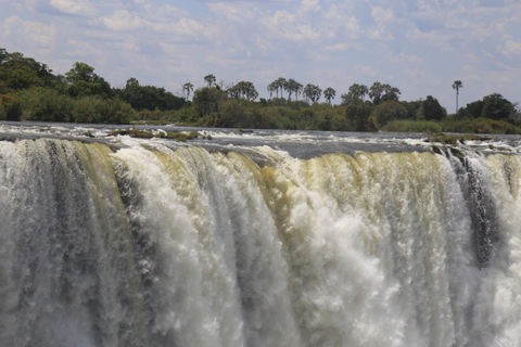 Tour privado de las cataratas Victoria con almuerzo y vuelo en helicóptero