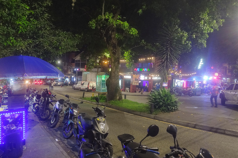 Medellin : Visite de la vie nocturne et de la fête en tant que local