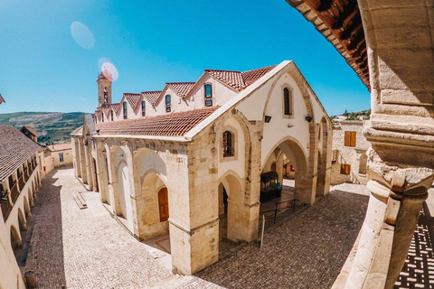 PAPHOS: Monti Troodos &quot;Monasteri e villaggi&quot; in pullman