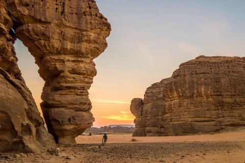 AlUla: Madain Saleh, Elephant Rock, and Jabal Ikmah Tour