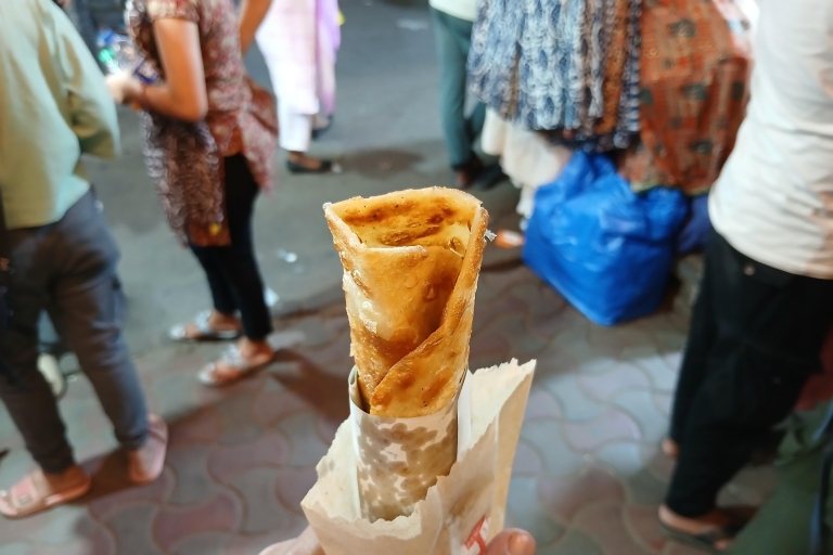 12+ Street Food & Nightlife Tour de Calcuta - Locura en el centro de la ciudadPara vegetarianos