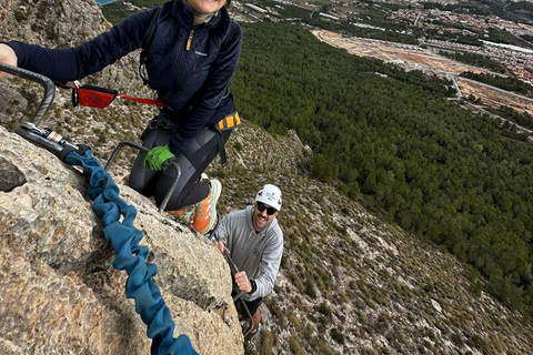 Benidorm: Vía ferrata Ponoig, cerca de la Nucia