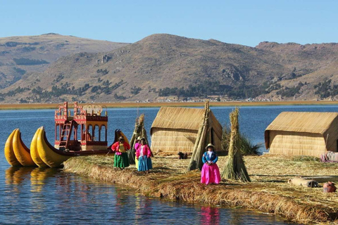 Uros, Amantan e Taquile 2D de Cusco com regresso a Cusco