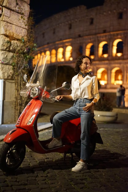 Rom: Vespa-Nacht mit Aperol Spritz und Fotos