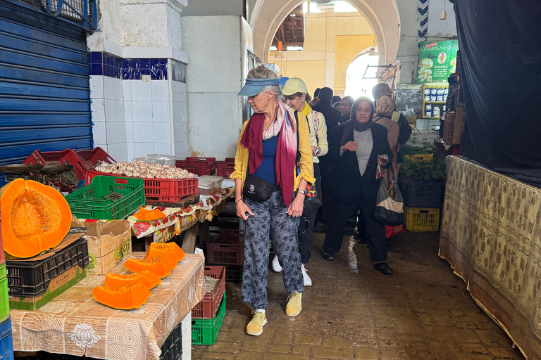 تونس: جولة سيرًا على الأقدام في وسط المدينة