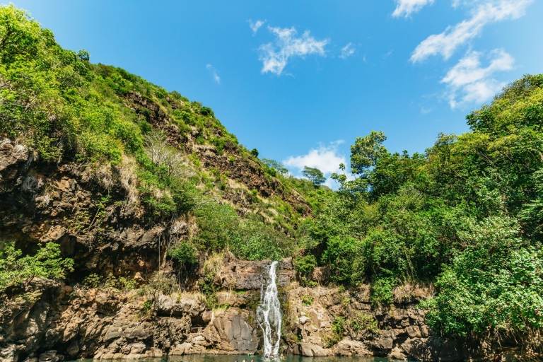 Oahu: Waimea-Wasserfall und Abenteurer-Inselrundfahrt