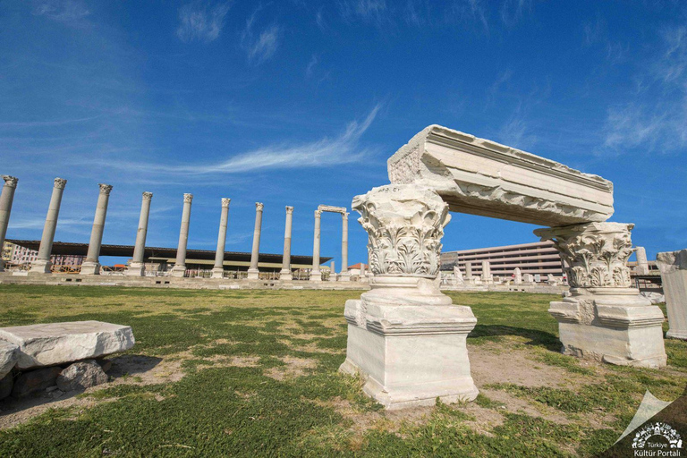 Från İzmirs hamn : İzmir stadsvandring - Izmirs färgerFrån Izmirs hamn: Izmir City Tour - Colors of Izmir