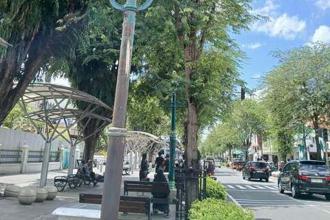 Yogyakarta: City Tour with Palace, Batik, and Keris