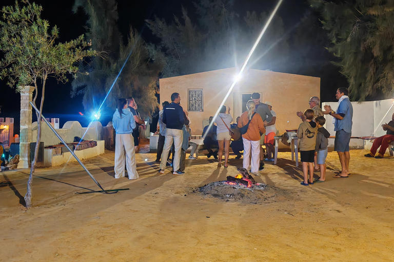 Djerba: Eine Nacht in Berberzelten.