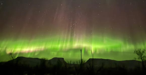 The Blue Hole Aurora Tour – Abisko STF and National Park