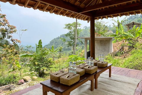 Yogyakarta: Merapi Sunrise Jeep and Trek with Lunch