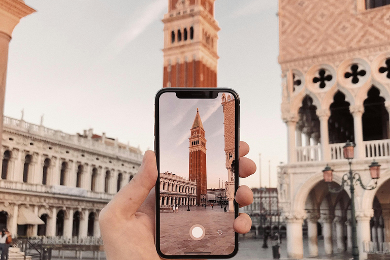 Venice: St. Mark’s Glass Factory Tour & Gondola Experience