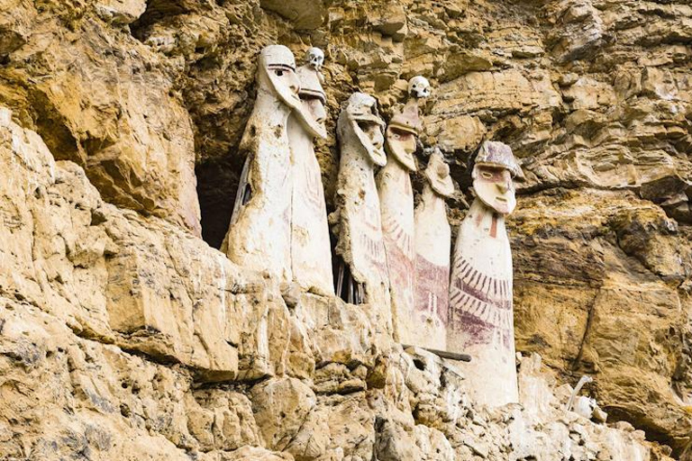Chachapoyas: Karajía Sarcophagi & Quiocta Cave Tour