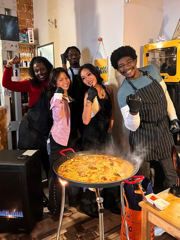 Madrid: Cook your own paella and unlimited sangria at a hands-on workshop