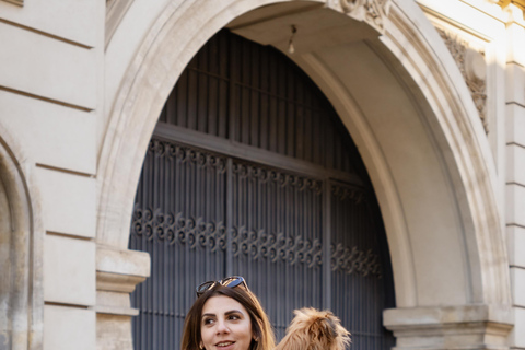 Bucharest: Essential Photo Session in the Charming Streets