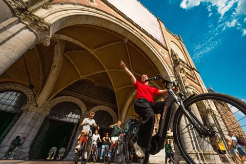 Amsterdam: E-Bike Sightseeing Tour